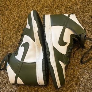 Nike White and Gray Sneakers